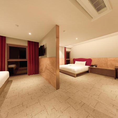 Capace Hotel Gangnam Сеул Экстерьер фото