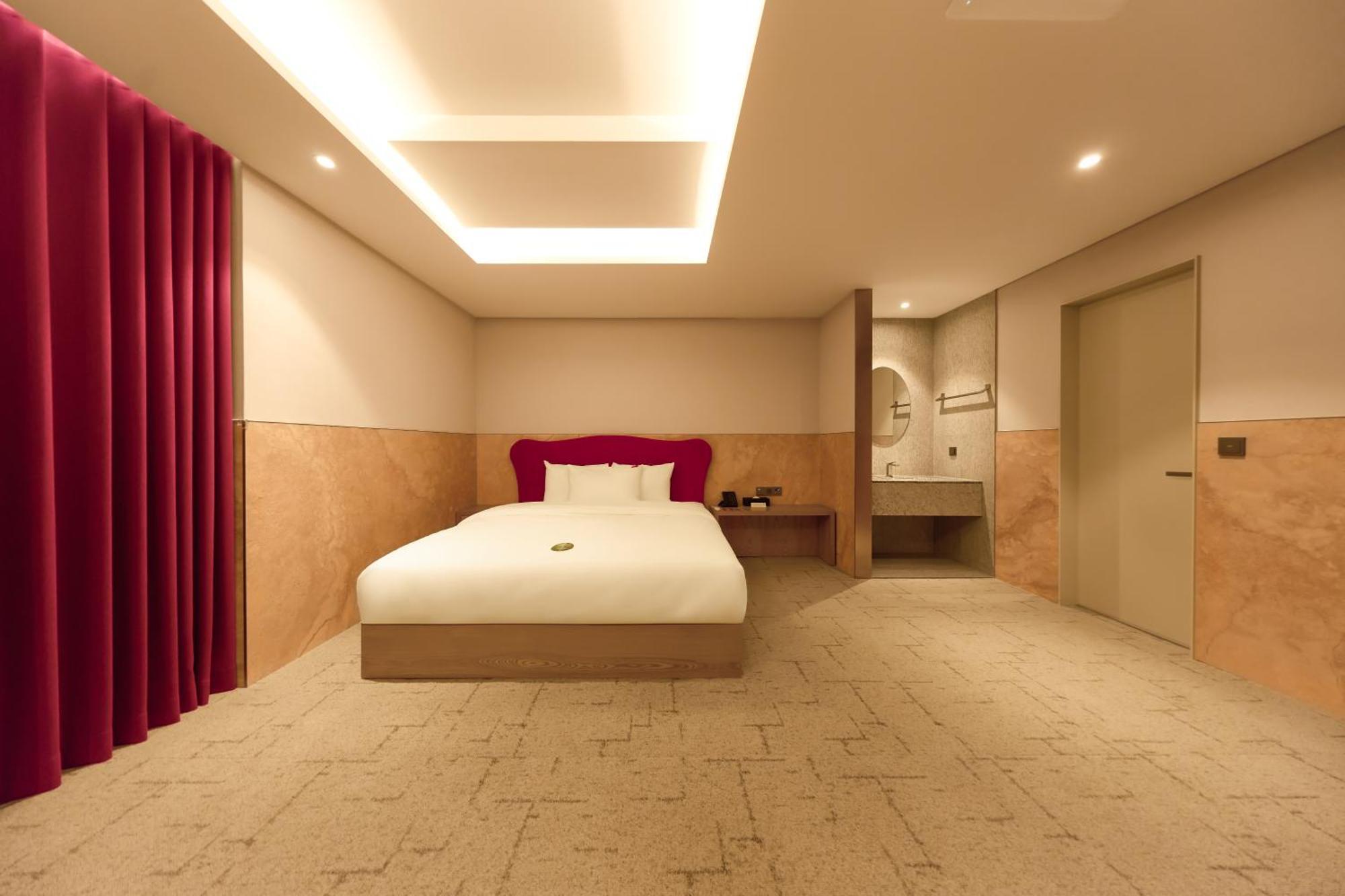 Capace Hotel Gangnam Сеул Экстерьер фото