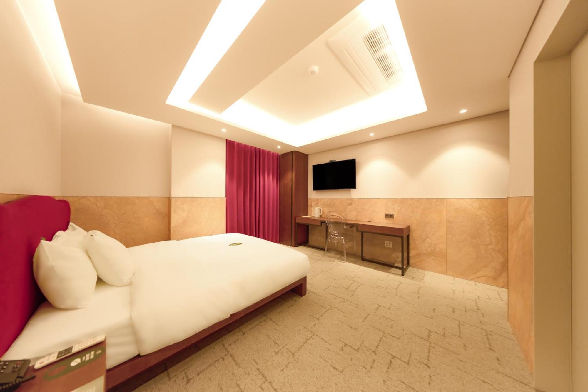 Capace Hotel Gangnam Сеул Экстерьер фото