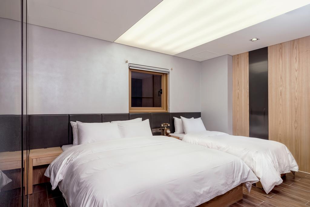 Capace Hotel Gangnam Сеул Экстерьер фото